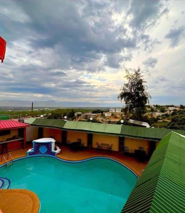 Vivy Hill'S Hotel Port-au-Prince Esterno foto